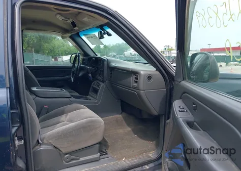 2005 Chevrolet Silverado 1500 Z71 из США, поврежденный, VIN 2GCEK13T051331152